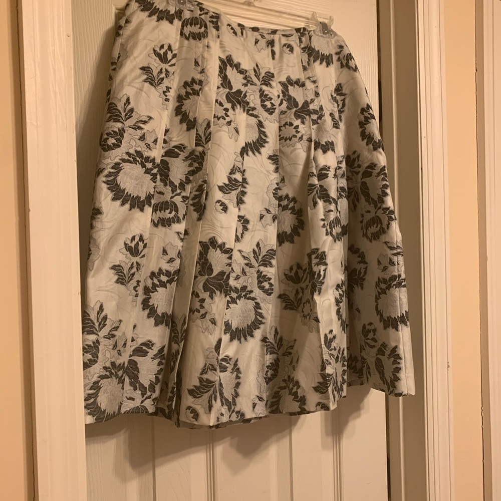 Pleated cotton/silk skirt